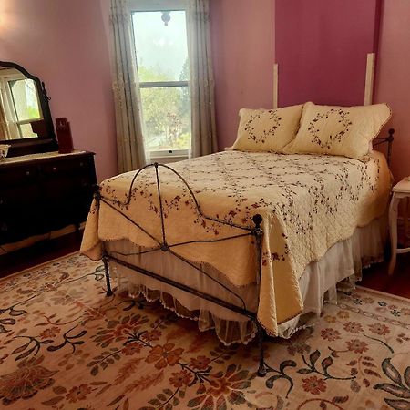 Downen House Bed & Breakfast Pueblo Exterior foto